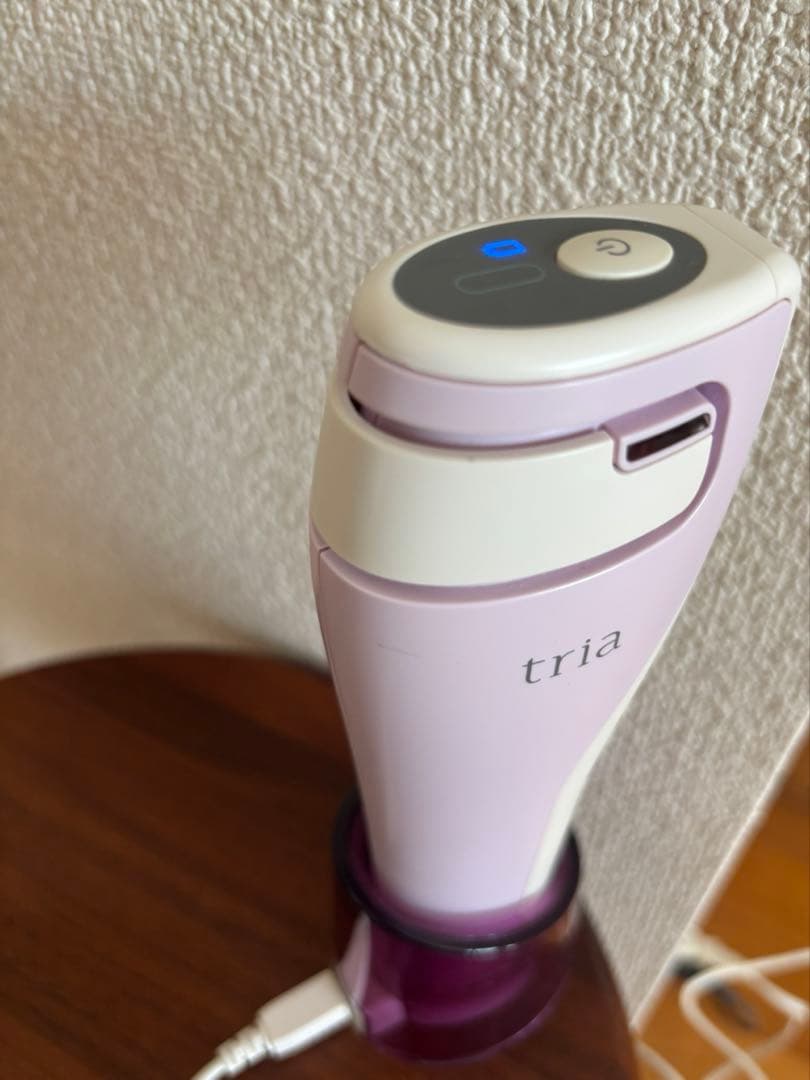 tria トリア　スキンエイジングケアレーザー
