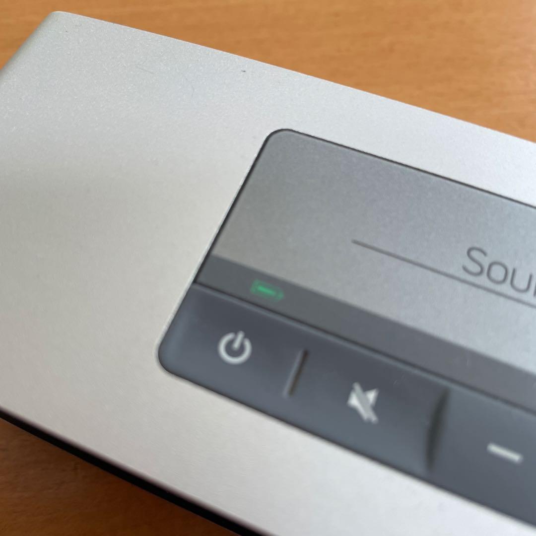 美品！BOSE SoundLink Mini 有線にて使用可能 充電時赤点灯無し