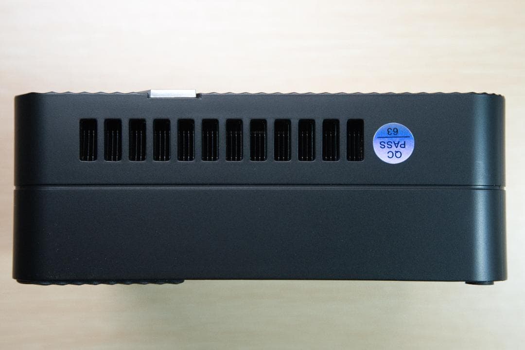 【ほぼ未使用】MINISFORUM UM580