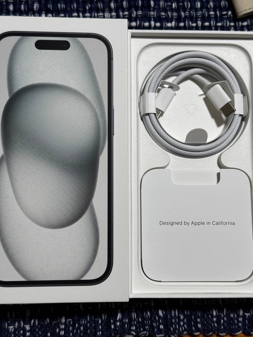 Apple iPhone15 128GB SIMフリー ブラック 未使用ケース付