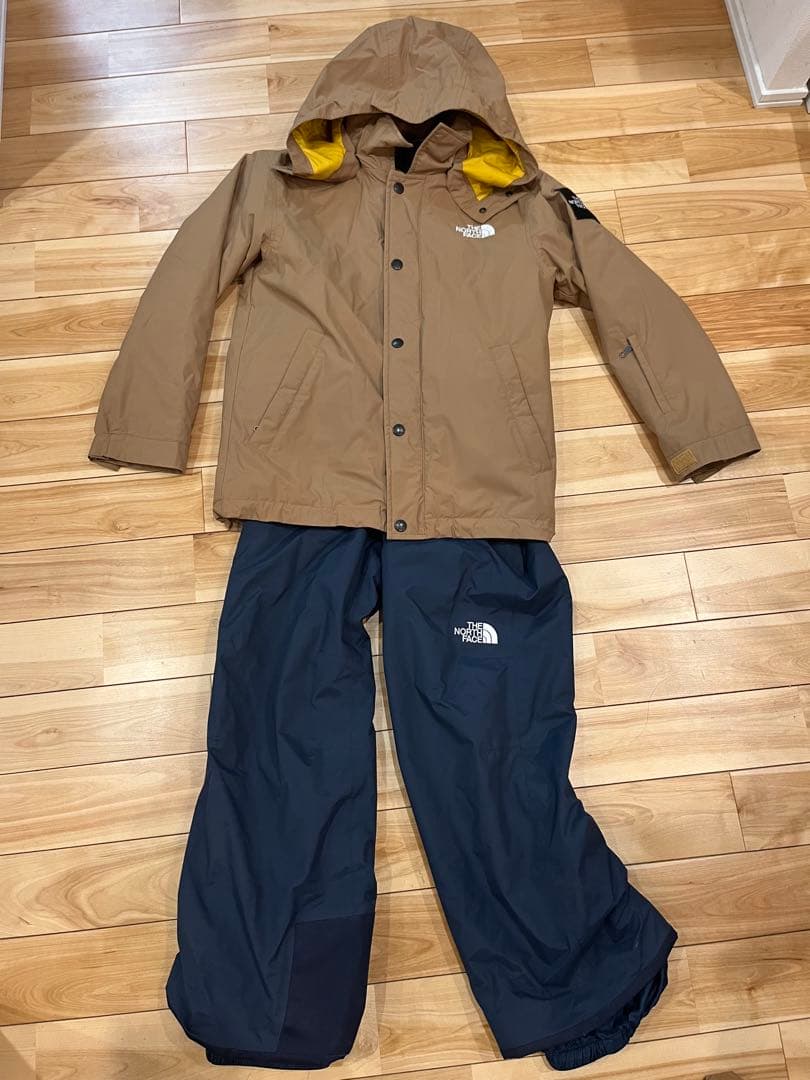 【美品】140cm ノースフェイス　スキーウェア　上下セット　子供　ジュニア