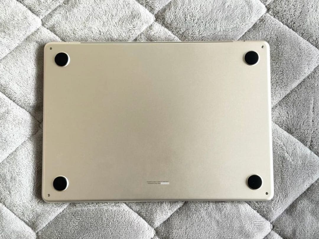 【極美品】MacBook Air M3 2024/13/256GB スターライト