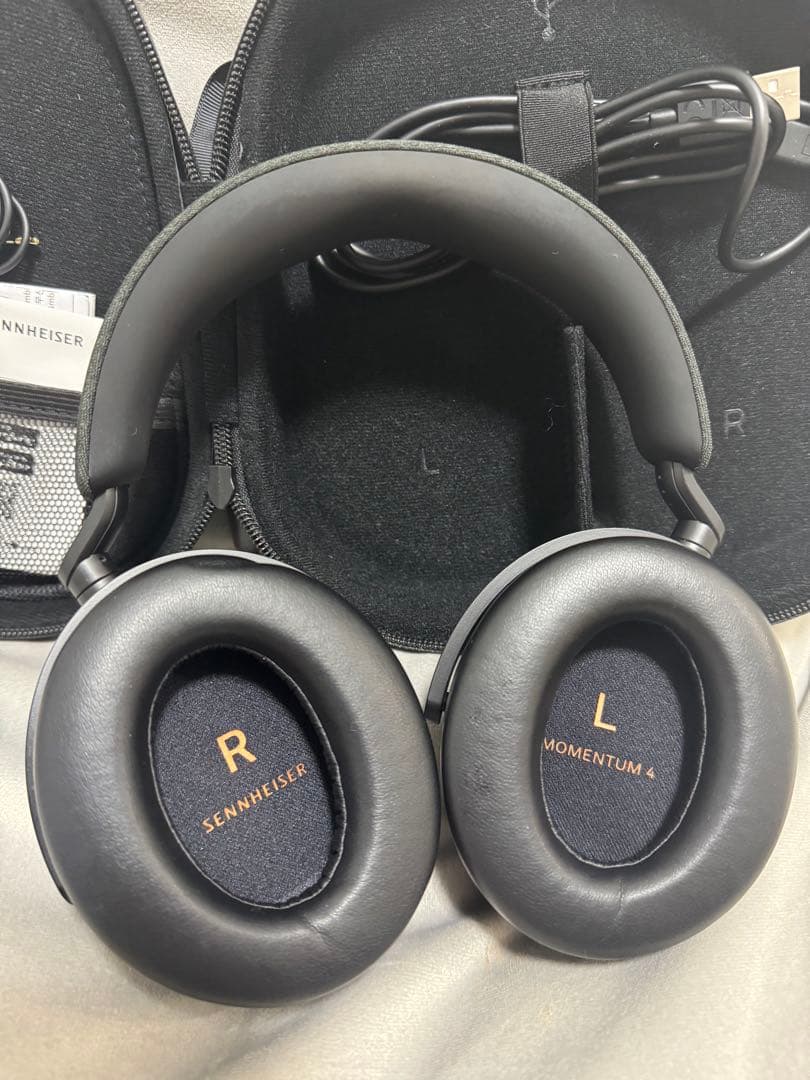 Sennheiser Momentum 4 ワイヤレスヘッドホン　限定カラー