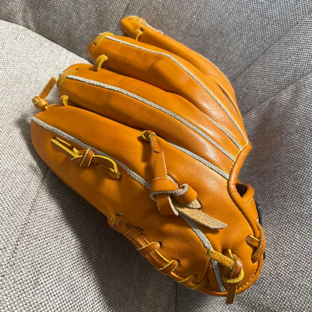 ドナイヤ　軟式野球　グローブ　内野手