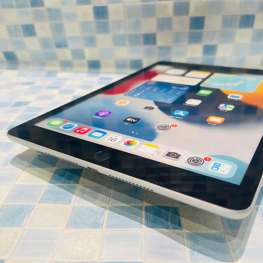 Wi-Fi iPad 第9世代 本体 64GB シルバー 電池良好