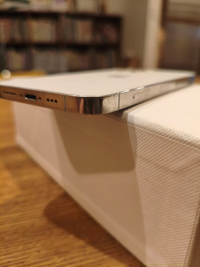 Apple iPhone 12 Pro 256G ホワイト　シムフリー