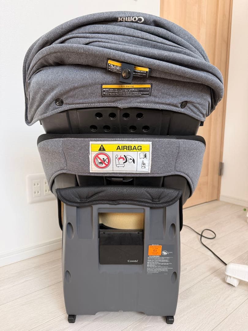combi チャイルドシート　ISOFIX 車用