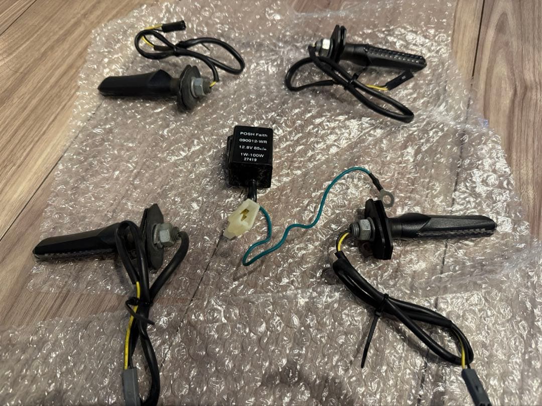 Z1000 2014年 シーケンシャルウィンカー 4個セット 即取付可能