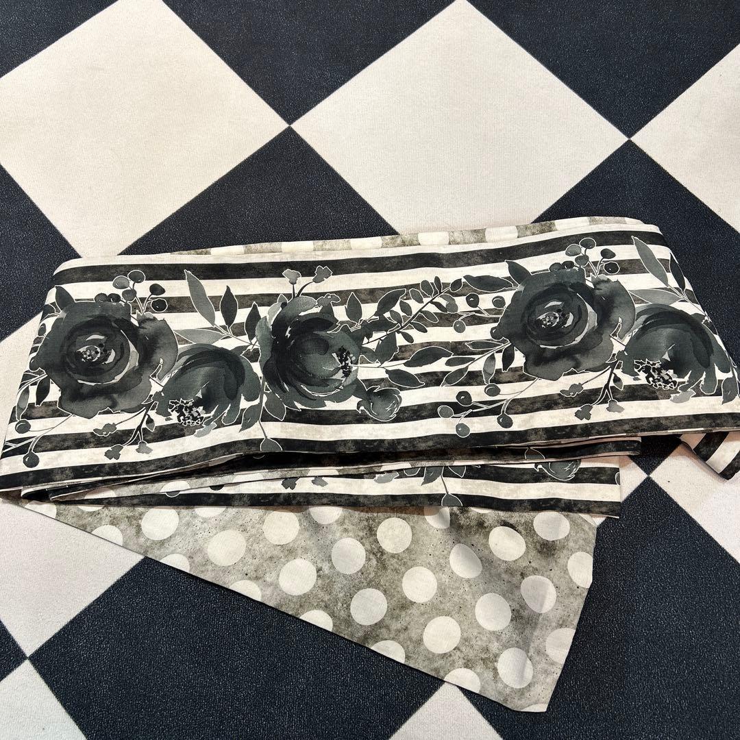 ゴフクヤサン　白黒花柄浴衣・帯セット