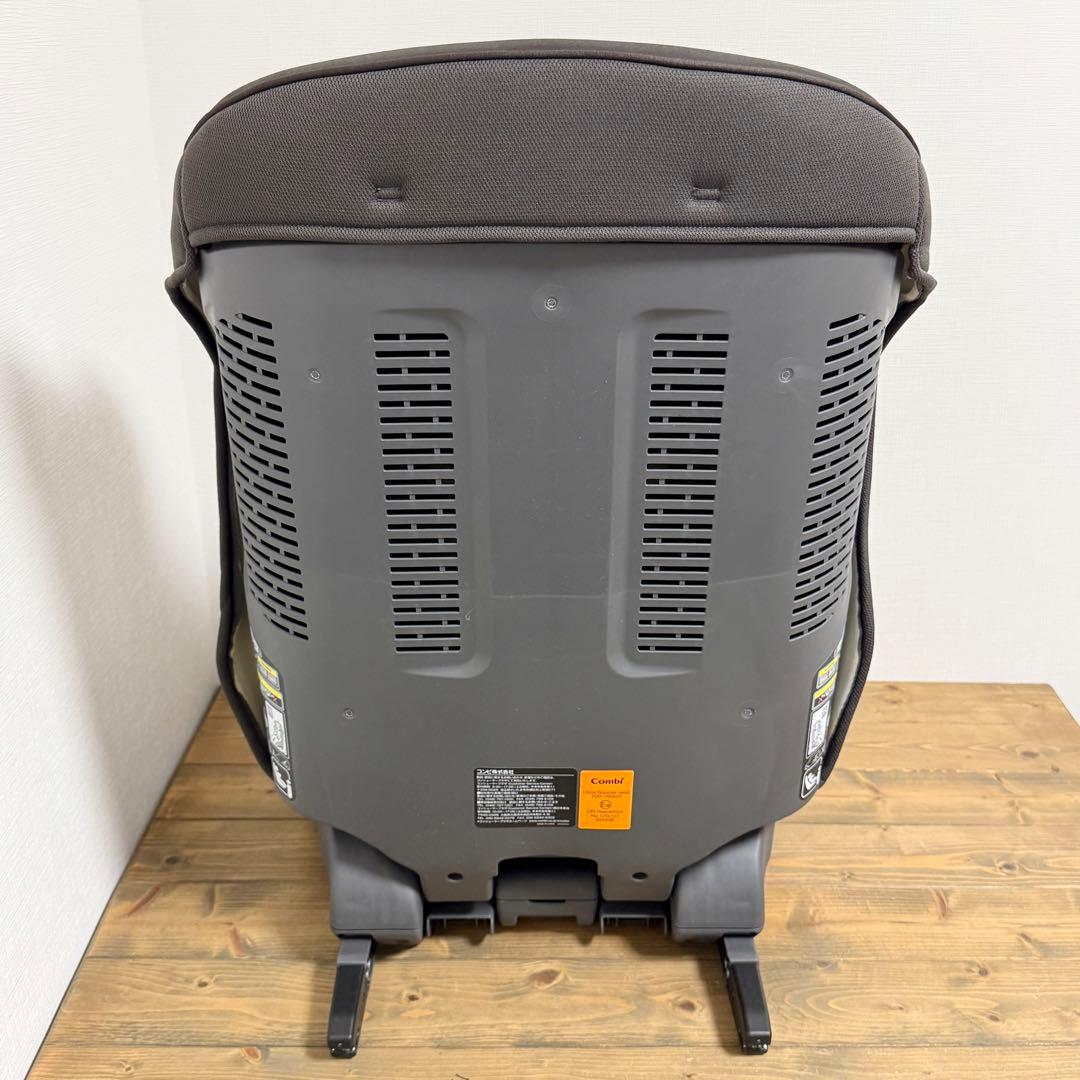 【美品】Combi ジョイトリップ アドバンス ISOFIX ジュニアシート