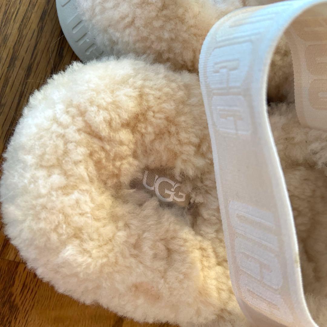 【美品】UGG オー フラッフィータ サンダル　ボア　23cm