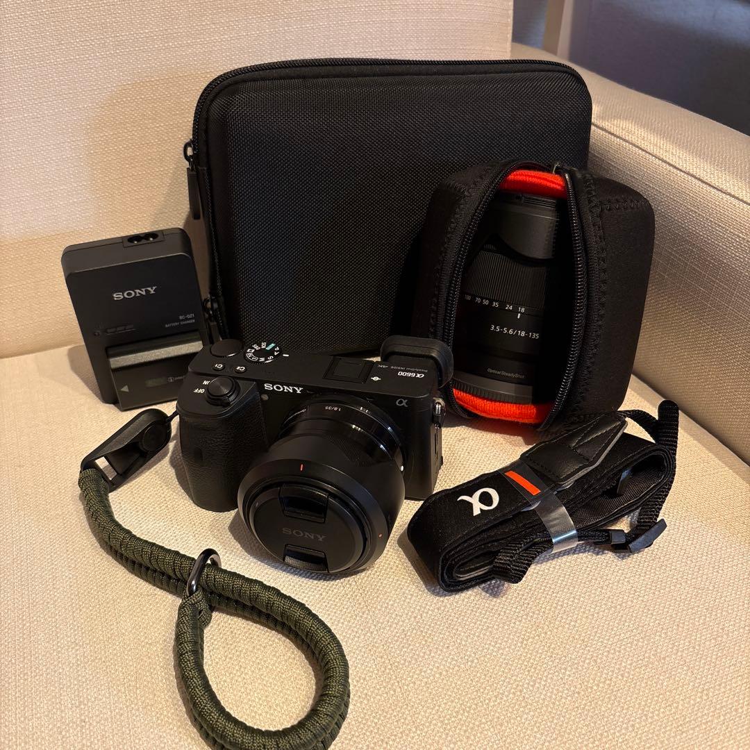 sony α6600標準レンズ付き ＋高倍率ズームレンズ＆予備バッテリー等