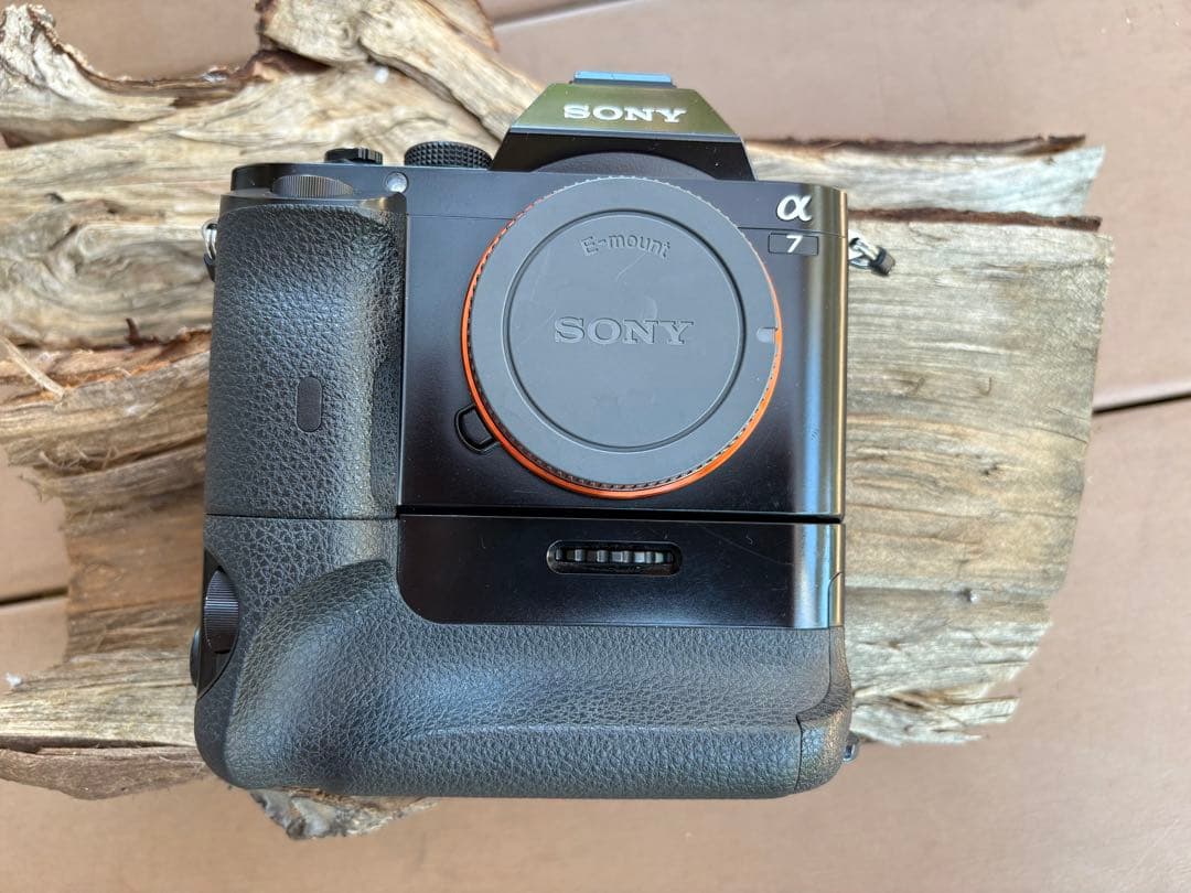 SONY α7初代 + バッテリーグリップ VG-C1EM 中古美品（訂正あり）