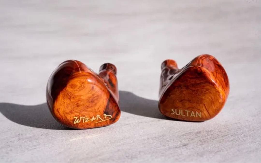 イヤホン Prestige \"SULTAN\" Universal Amboyna Burl