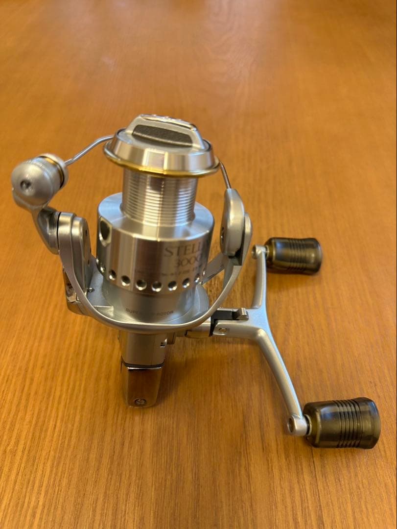 美品 シマノ98ステラ3000 ダブルハンドル SC66F