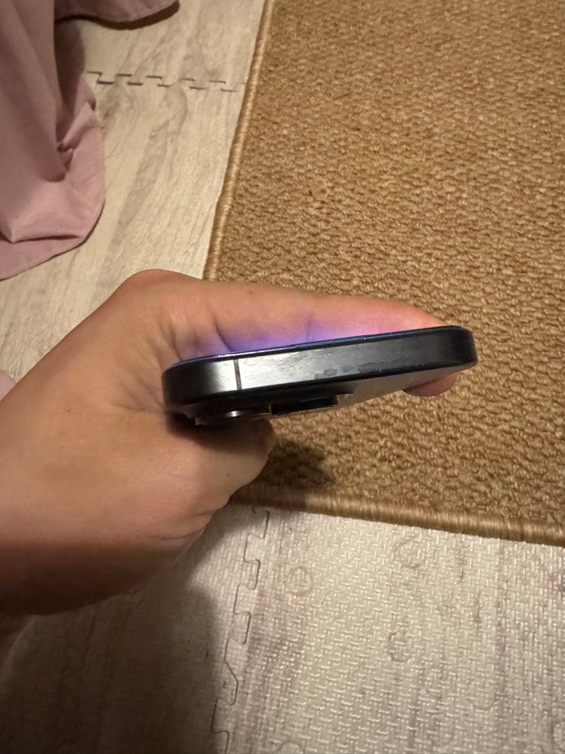 Apple iPhone 15 Pro 海外デュアルnanoSIMモデル，美品