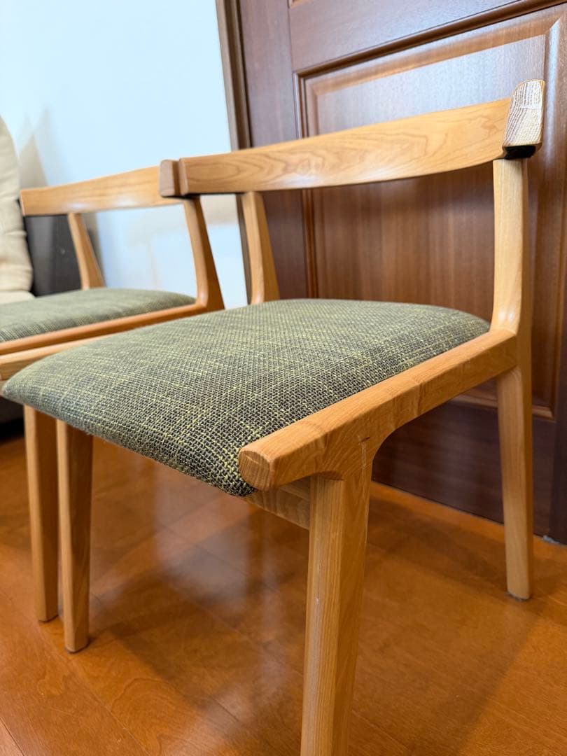 リセノ　Henryダイニングチェア 2脚セット　グリーン