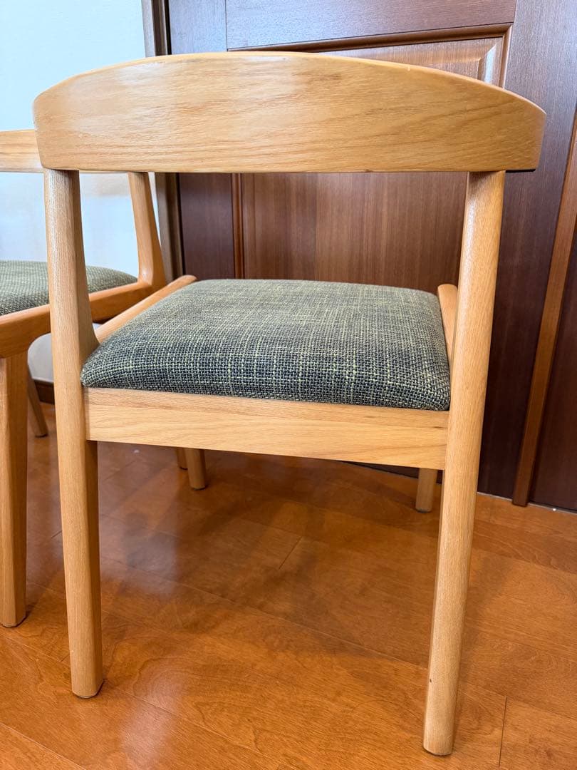 リセノ　Henryダイニングチェア 2脚セット　グリーン