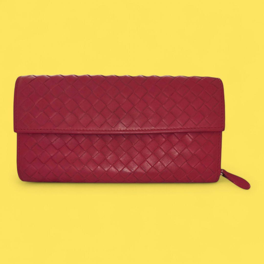 Bottega Veneta 赤 編み込み長財布