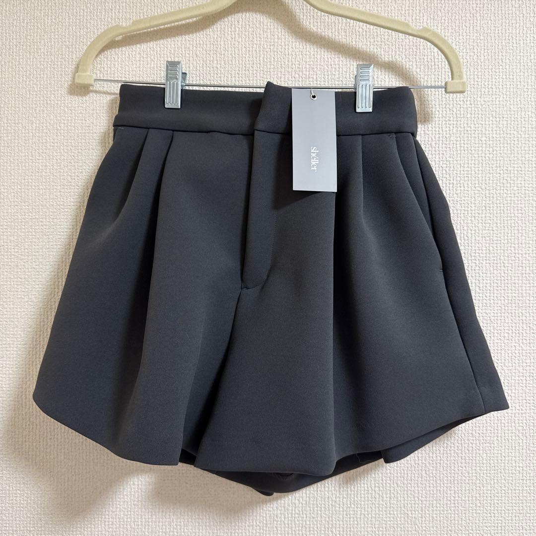 【新品タグ付き】Sheller シェリエ サイドヘムショートパンツ サイズM