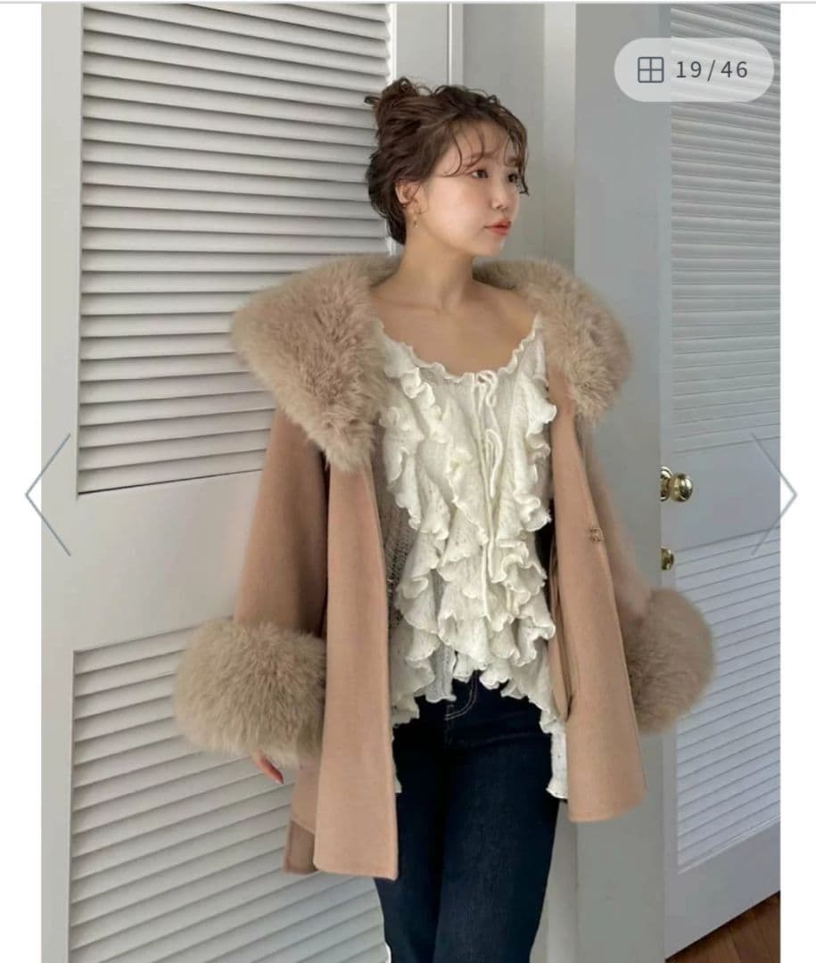 SNIDELファーケープコート　今季新作