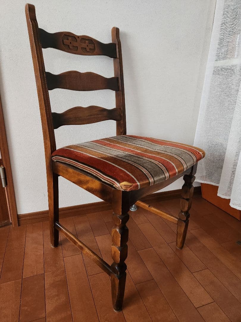 オールドカリモク ベロアストライプ 木製椅子 アームレス ダイニングチェア