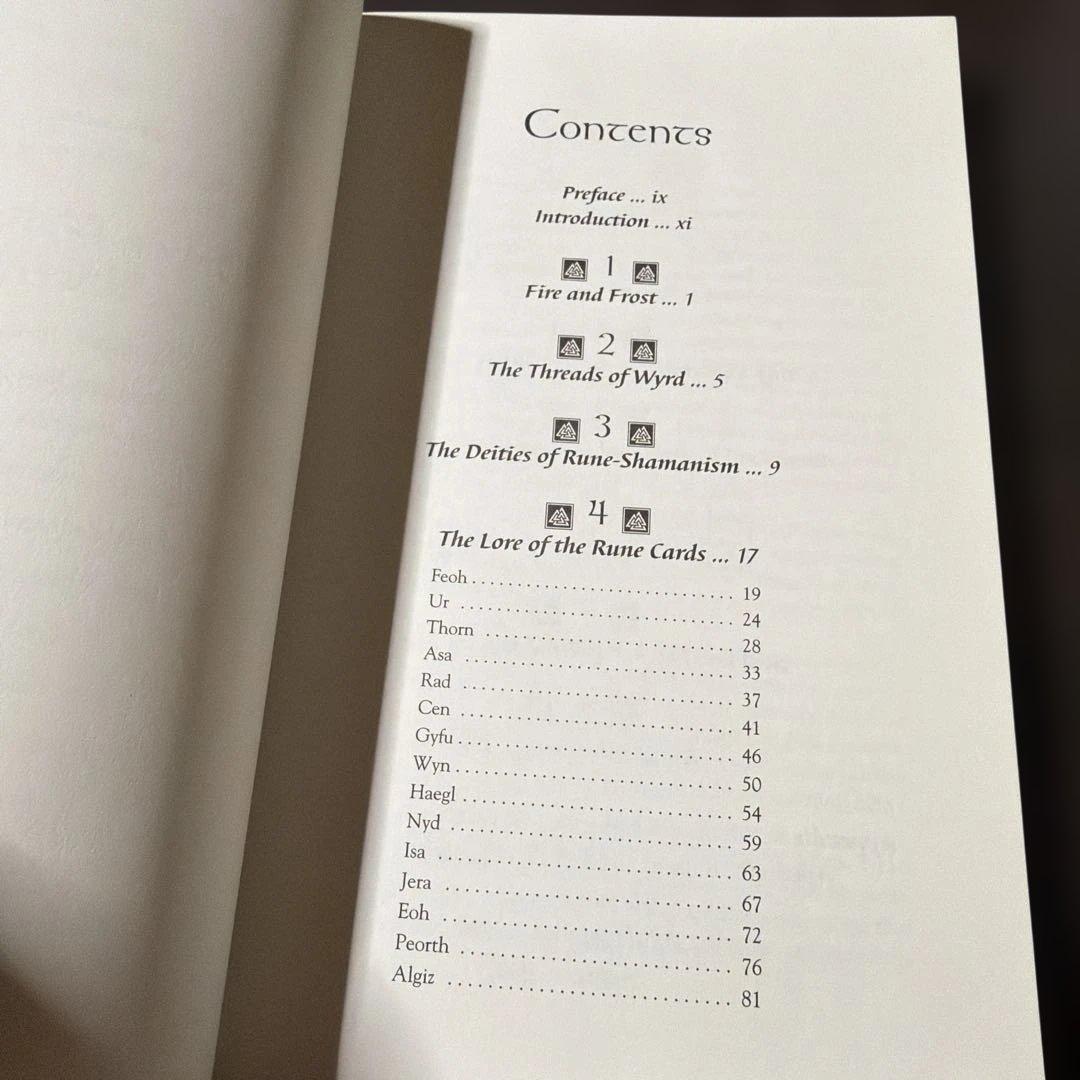 Witches Runes ルーンカードセット