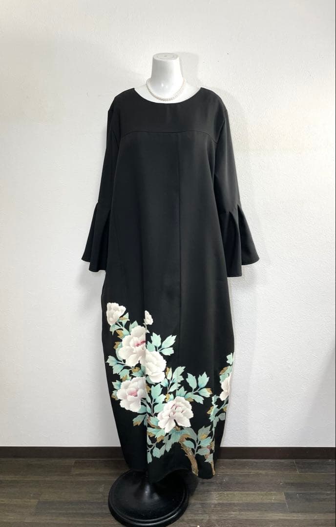 留袖ワンピース　3L/135　作家物/手描き/本金箔　アンブレラ袖　正絹