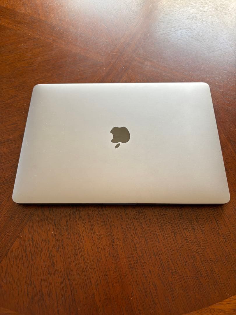 MacBook Pro 2020年製シルバー 本体 元箱付き