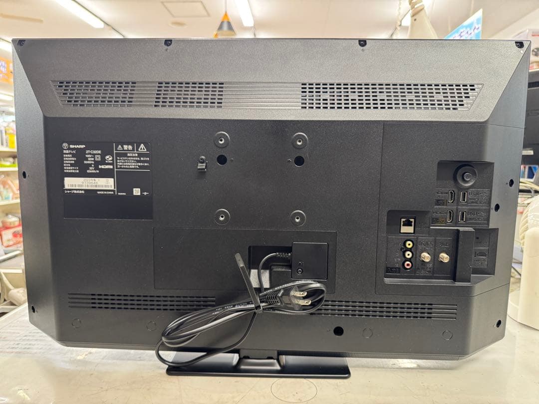 F057 美品　SHARP 32型　液晶テレビ　2023年製
