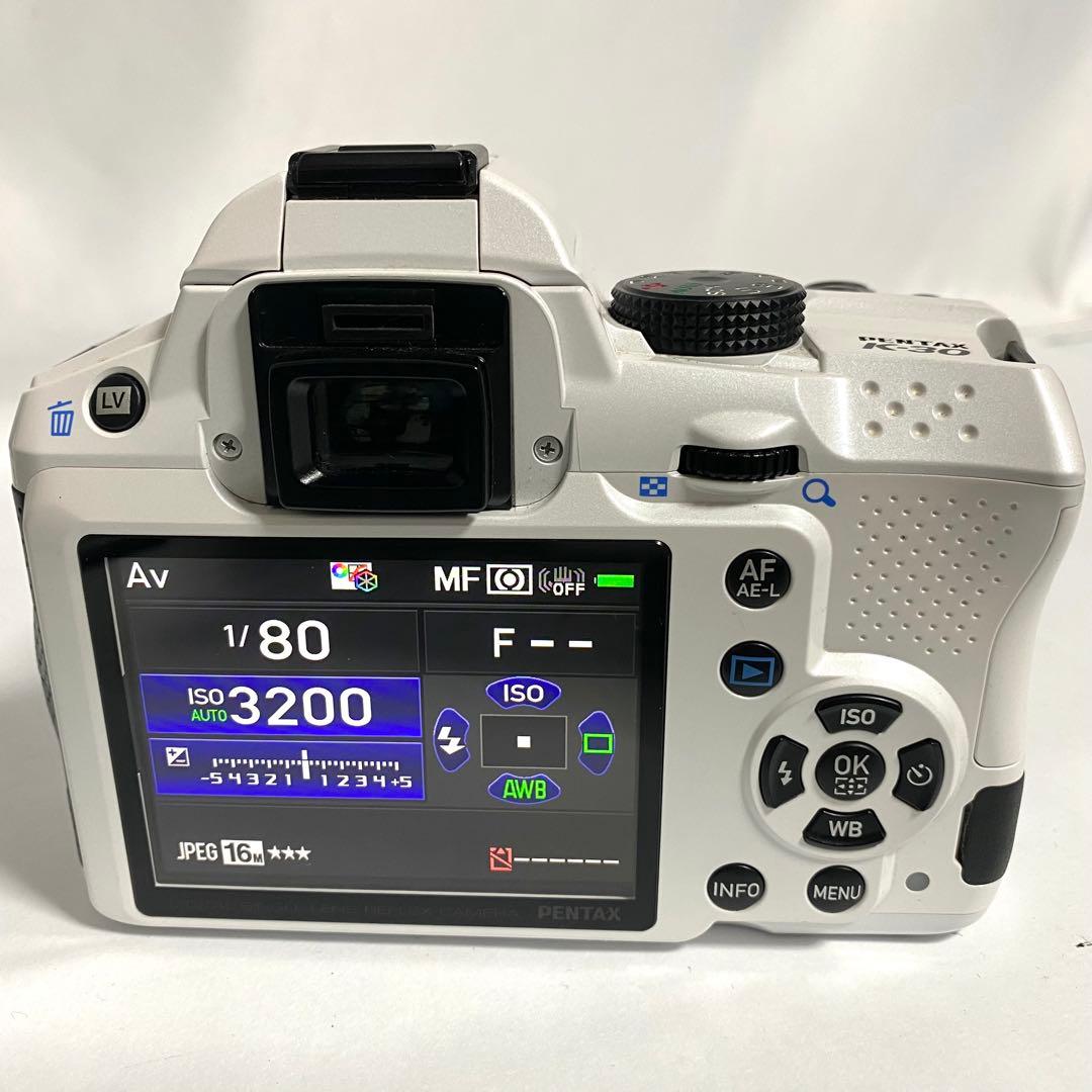 PENTAX デジタル一眼レフカメラ K30 ホワイト ボディ