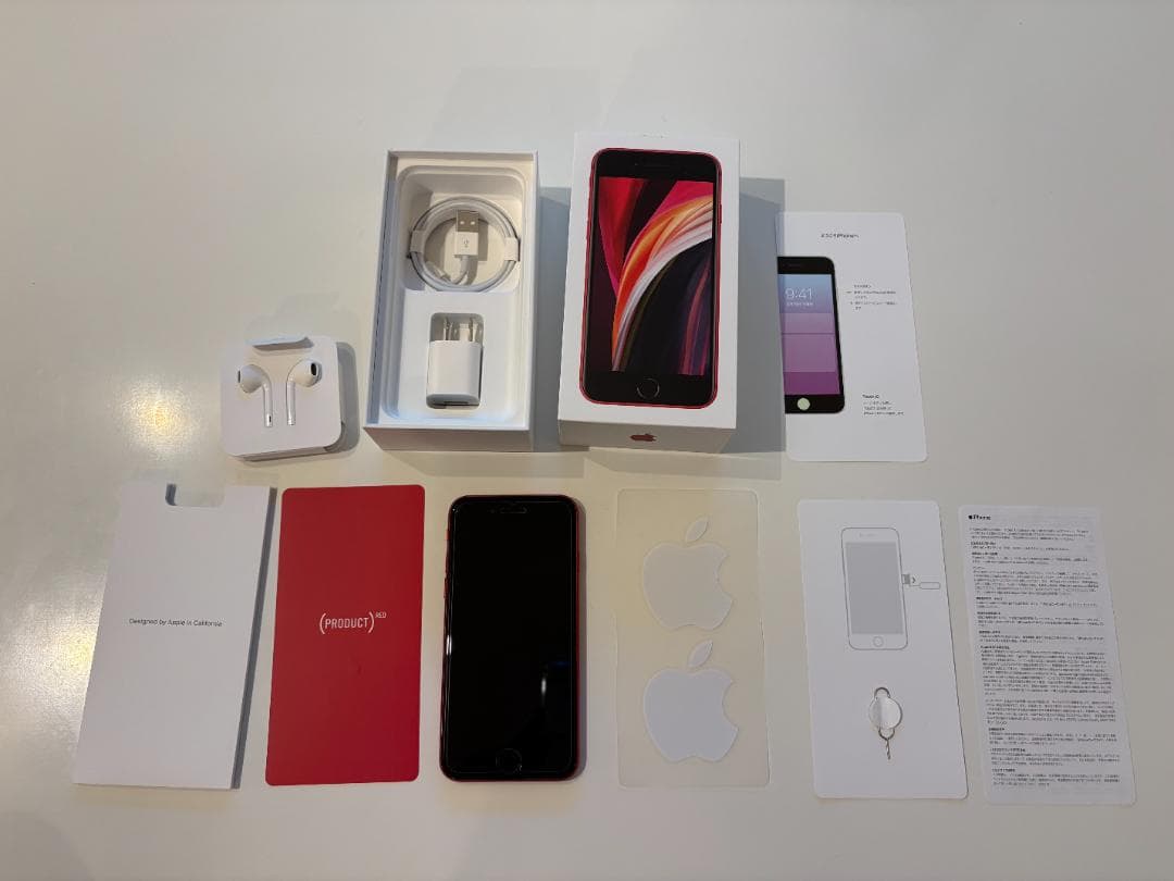 iPhone SE2 SIMフリー 64G レッド バッテリ100% 新品付属品