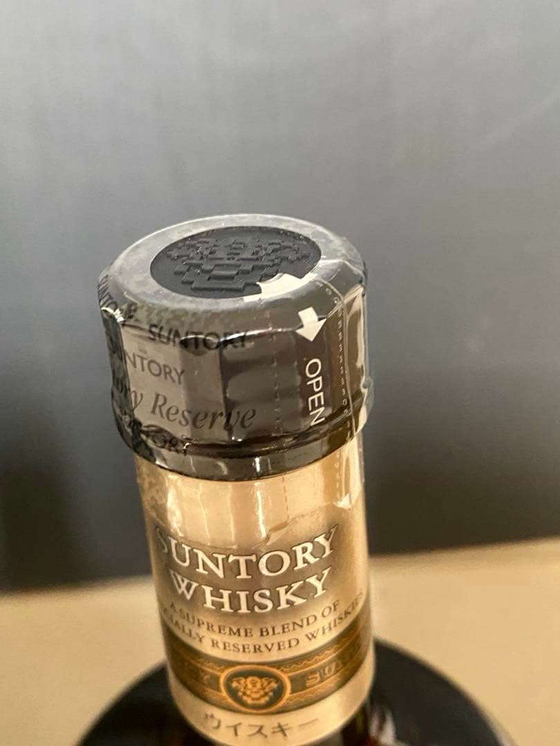 サントリーウイスキーとオールドパーとロイヤルとサントリーブランディV￼SOP ￼