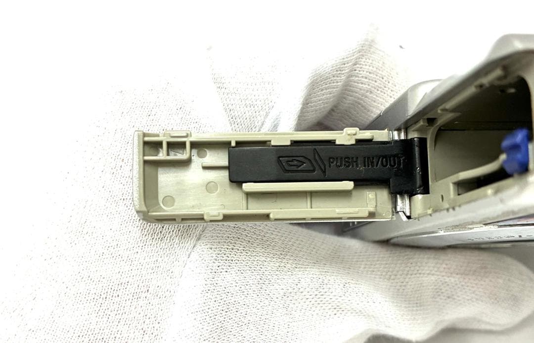 26M1054 ソニー Cyber-shot DSC-W30 ジャンク デジカメ