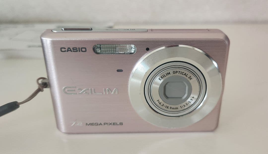 CASIO EXILIM EX-Z77 デジタルカメラ　かわいいポーチつき