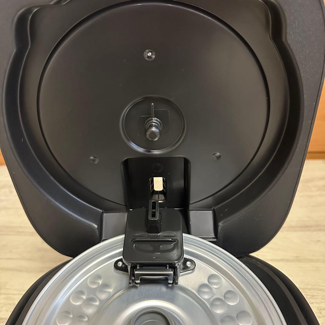 2025年製 TIGER マイコンジャー炊飯器　炊きたて　 JBS-B055