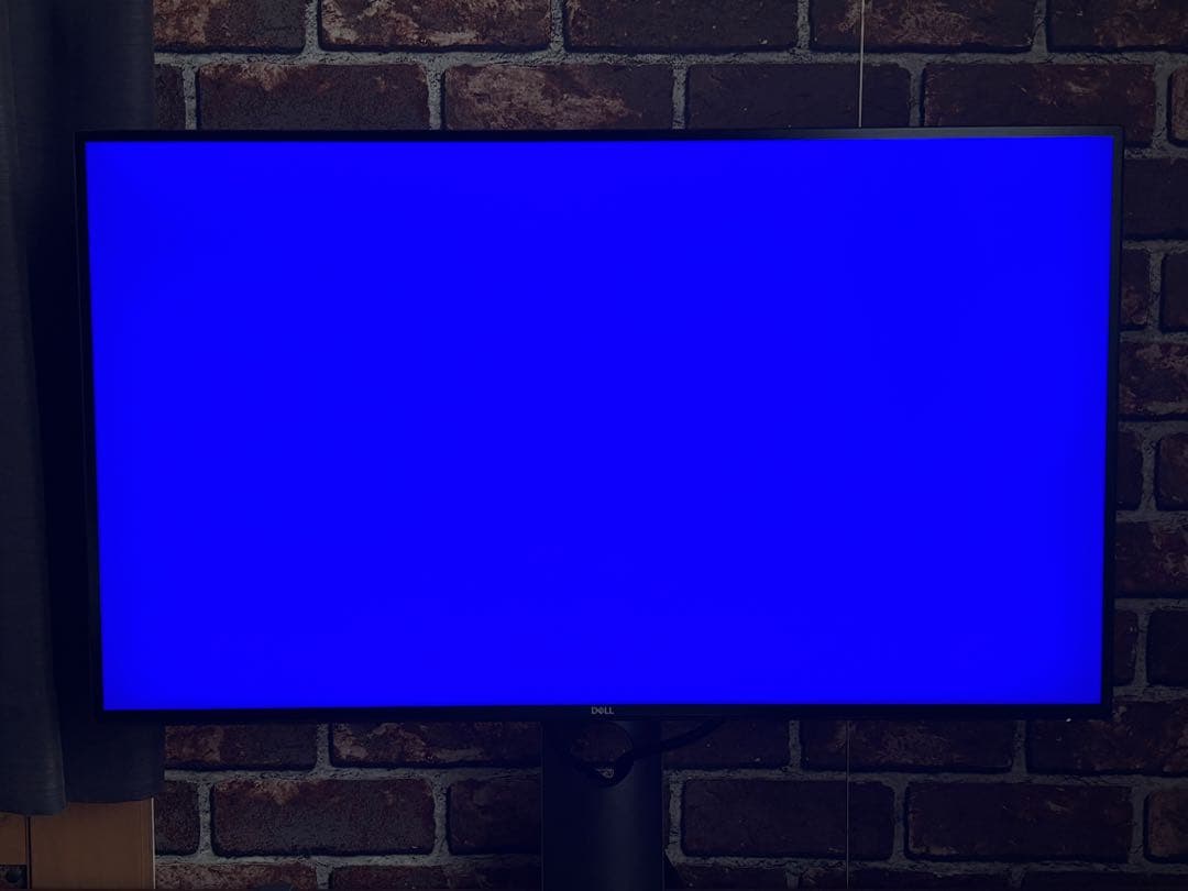 ② DELL U2720QM 27インチ 4Kモニター