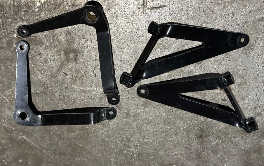 60プリウス（MXWH）TRDGRパフォーマンスダンパー MS303-47004