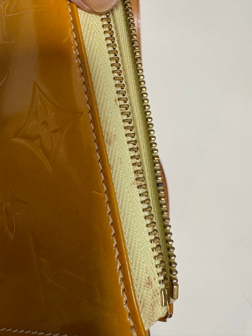 ルイヴィトン ヴェルニ レキシントン アクセサリーポーチ ショルダーバッグ