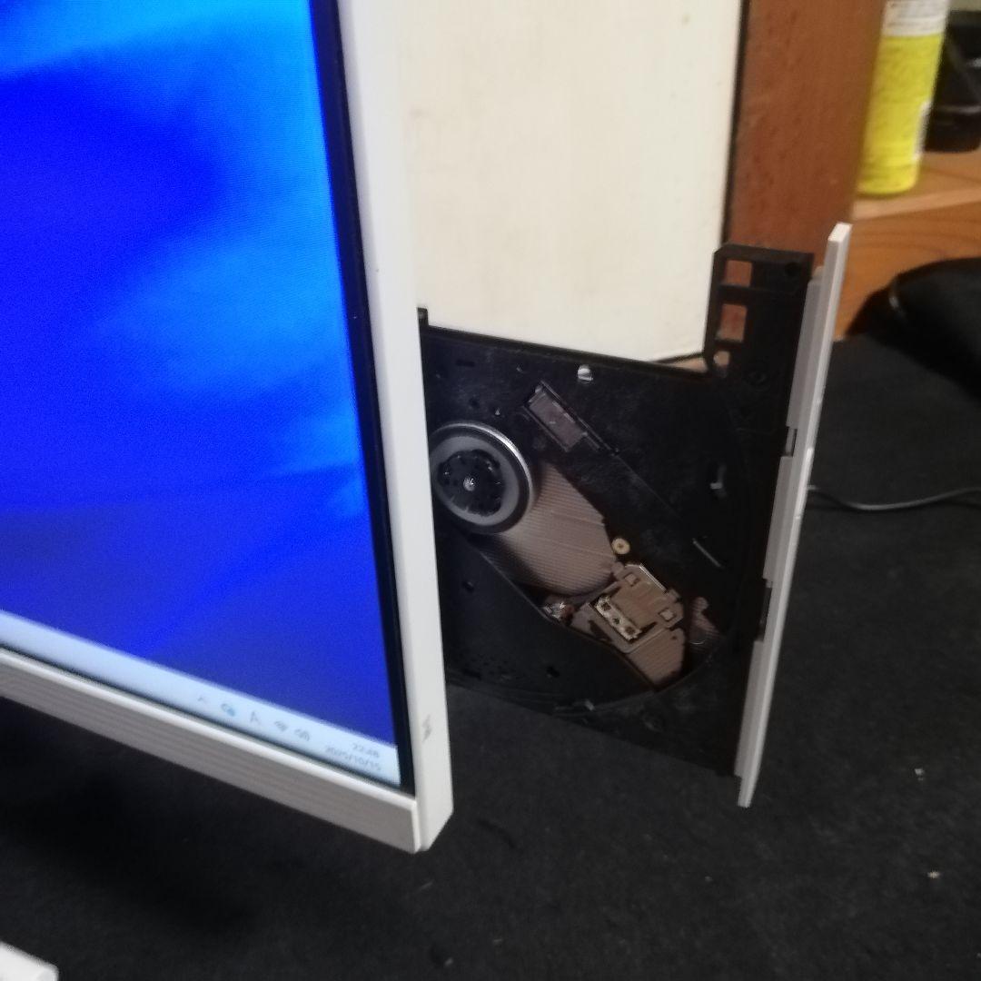 レノボ 超狭枠24吋 8世代 Core-i5 8G/512SSD/1THDD＠白