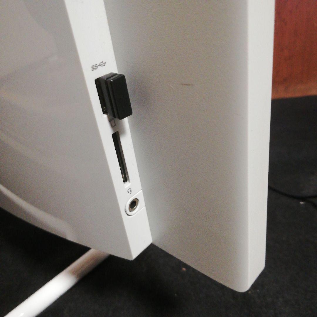 レノボ 超狭枠24吋 8世代 Core-i5 8G/512SSD/1THDD＠白