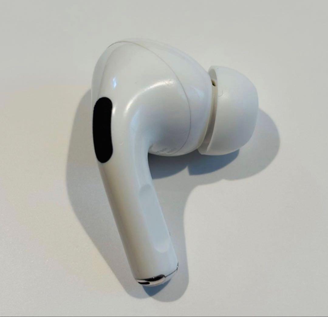 AirPods Pro 第1世代 充電ケース付き