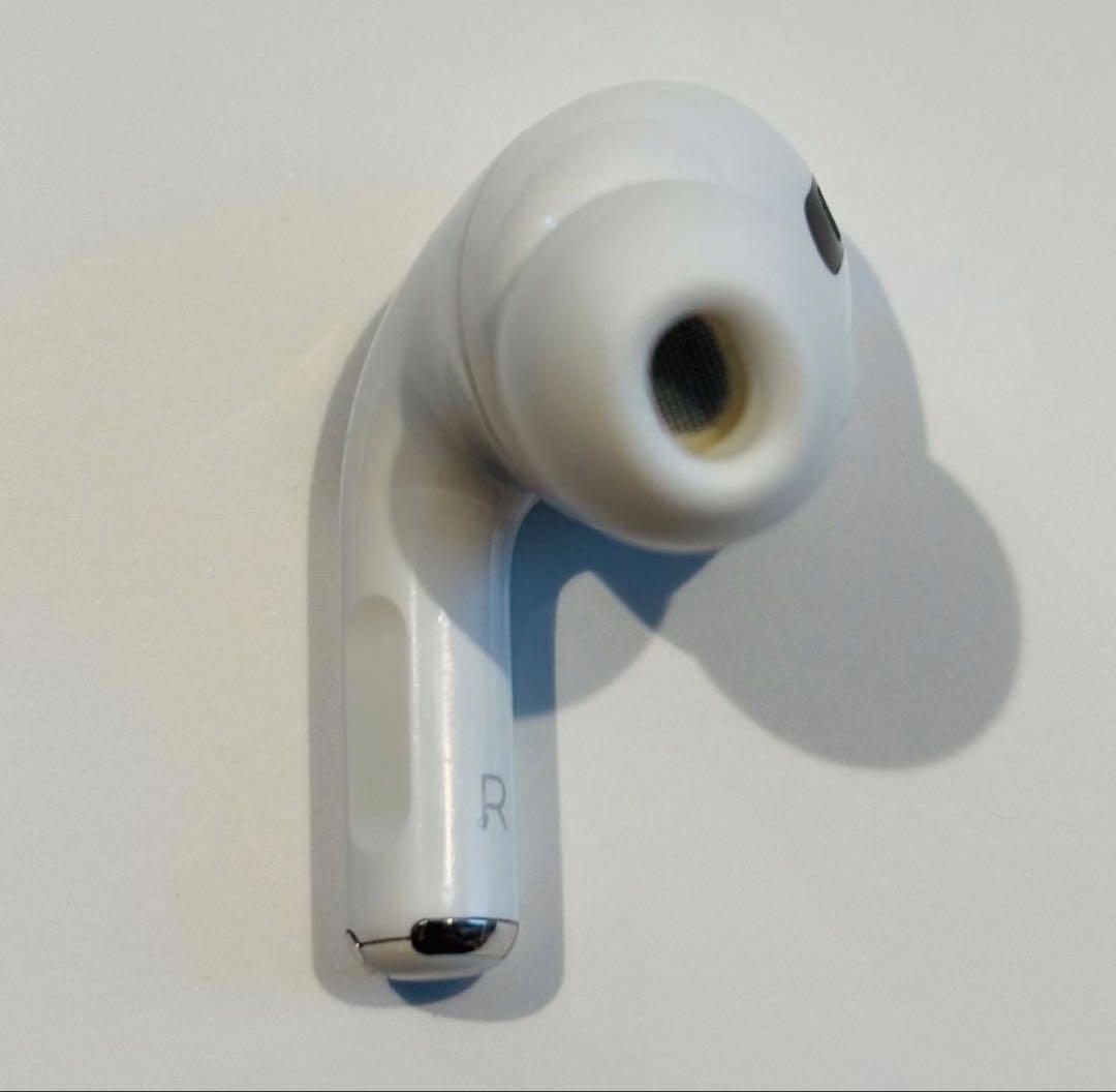 AirPods Pro 第1世代 充電ケース付き