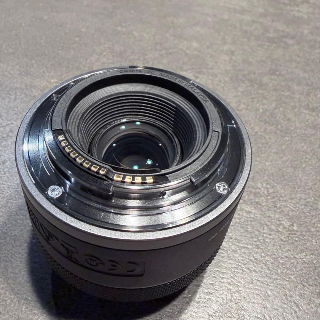 【おまけあり】Canon RF 50mm F1.8 STMレンズ