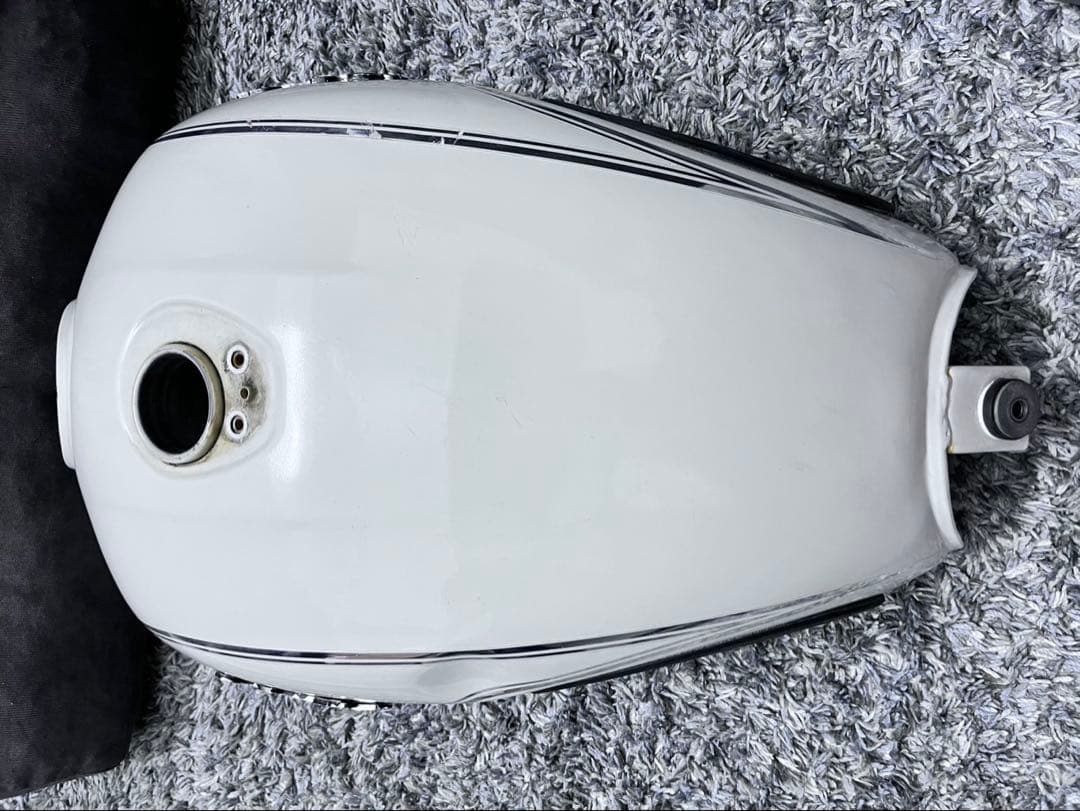 Kawasaki Estrella タンク ホワイト