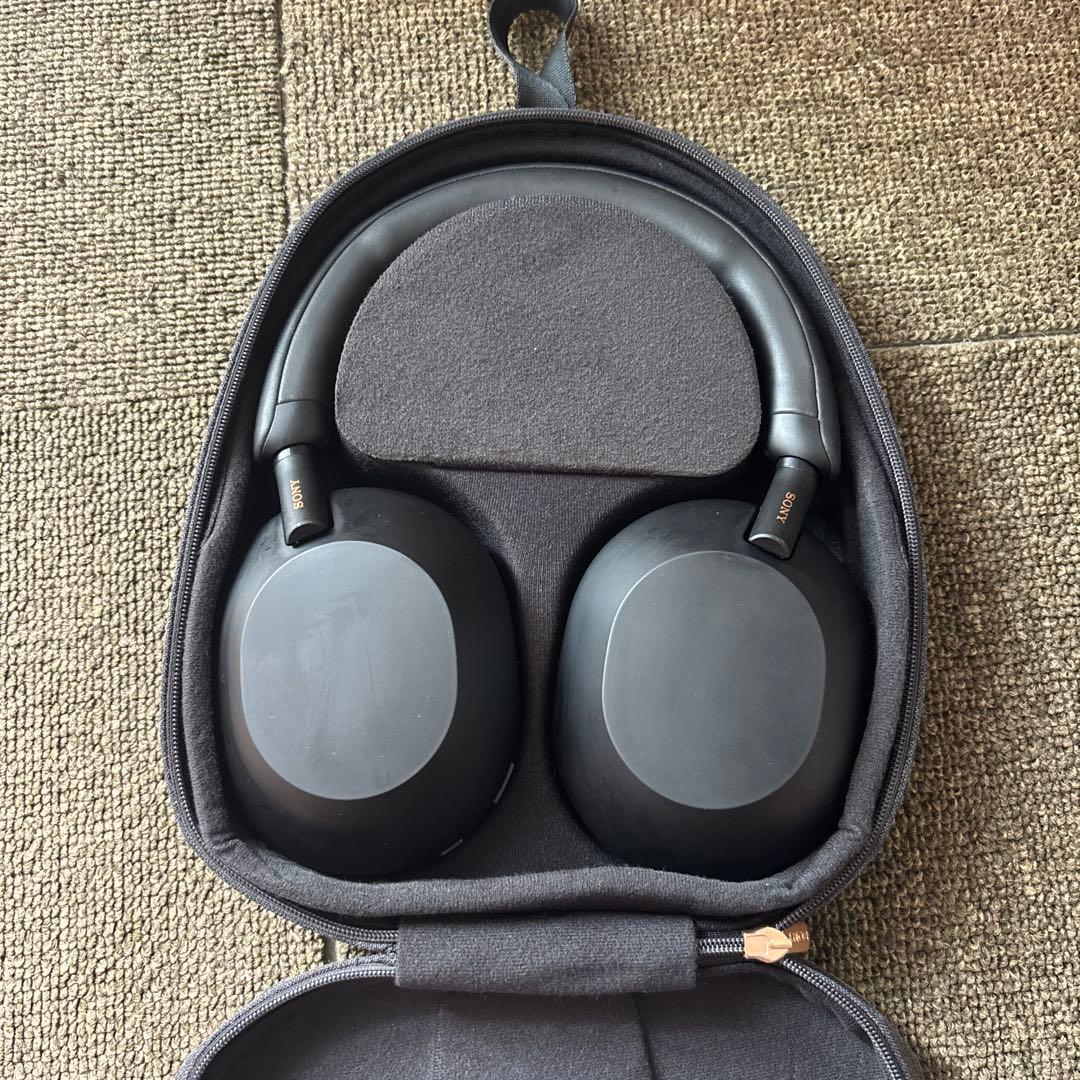 ソニーワイヤレスノイズキャンセリングステレオヘッドホン WH-1000XM5