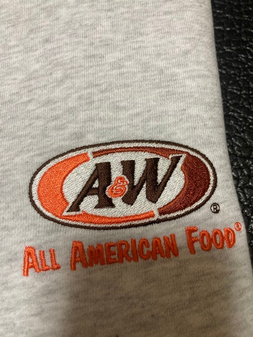 A&W エンダー 沖縄 店舗限定 スウェットトレーナー XL