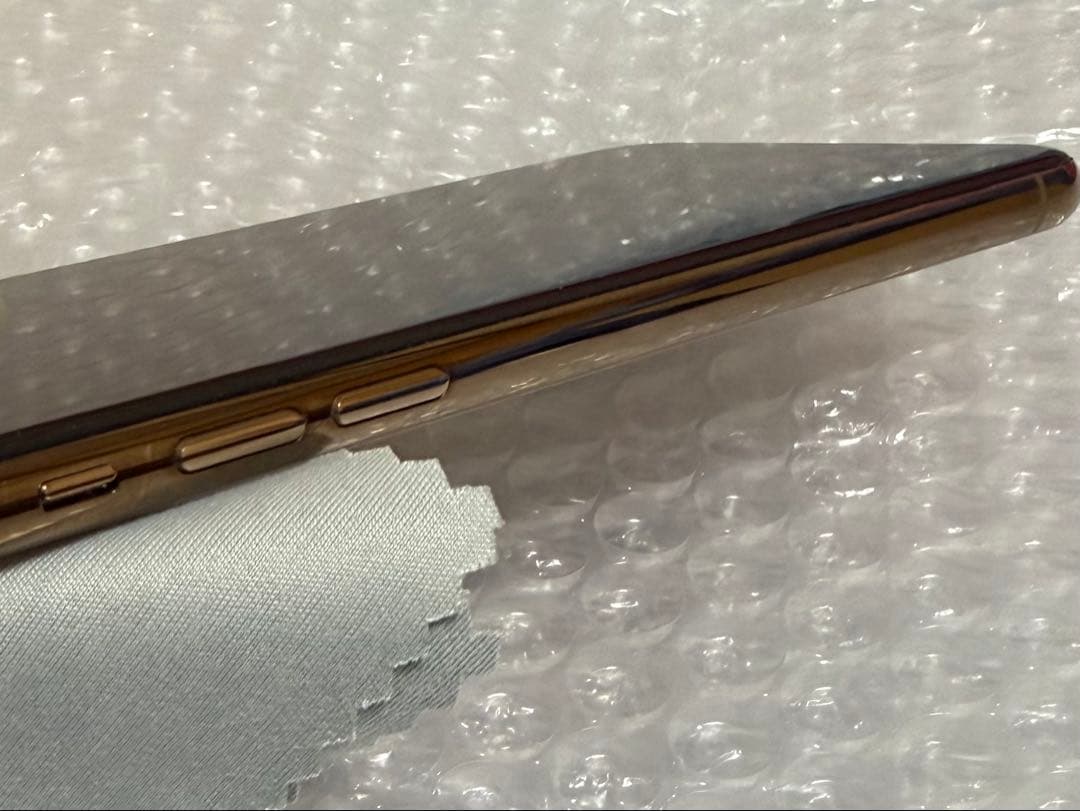 iPhoneXS 256GB ゴールド SIMフリー