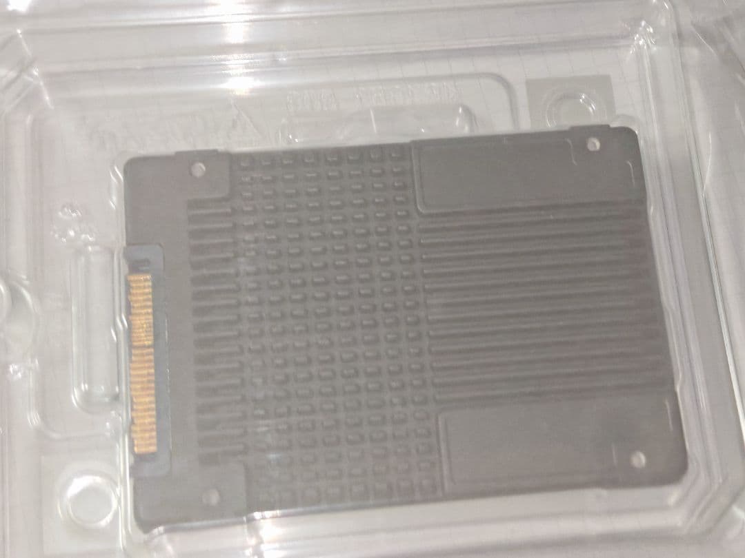 Optane SSD DC P4800X 375GB 新品 + アダプタ