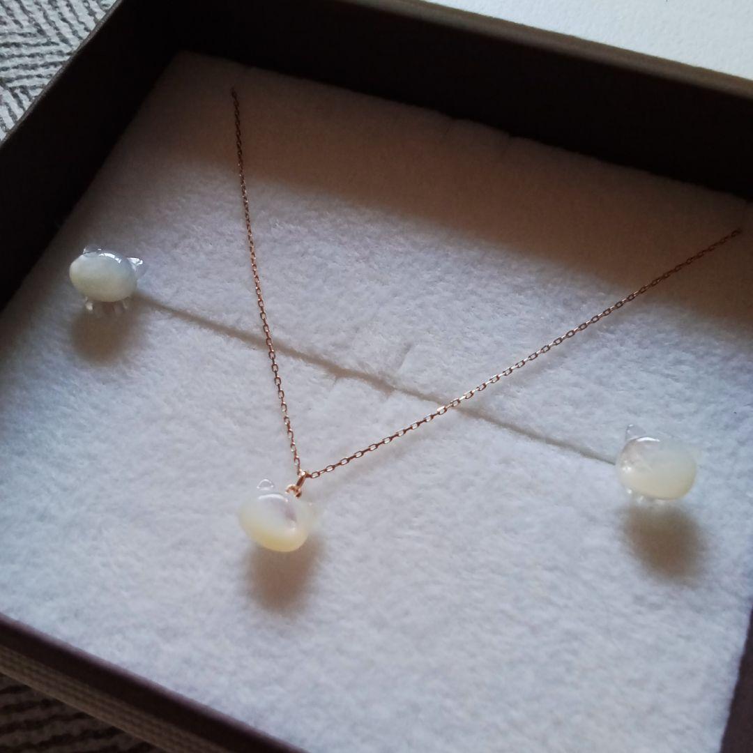 k10　猫　シェル　ネックレス　ピアス　未使用　バラ売り不可